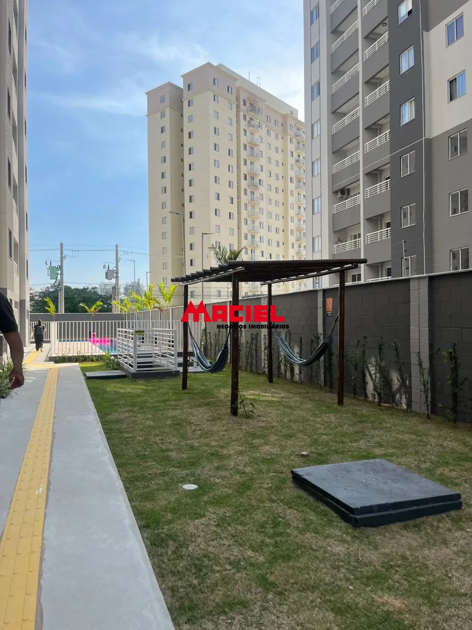 Alugar Apartamento / Padr&atilde;o em S&atilde;o Jos&eacute; dos Campos R$ 1.800,00 - Foto 20