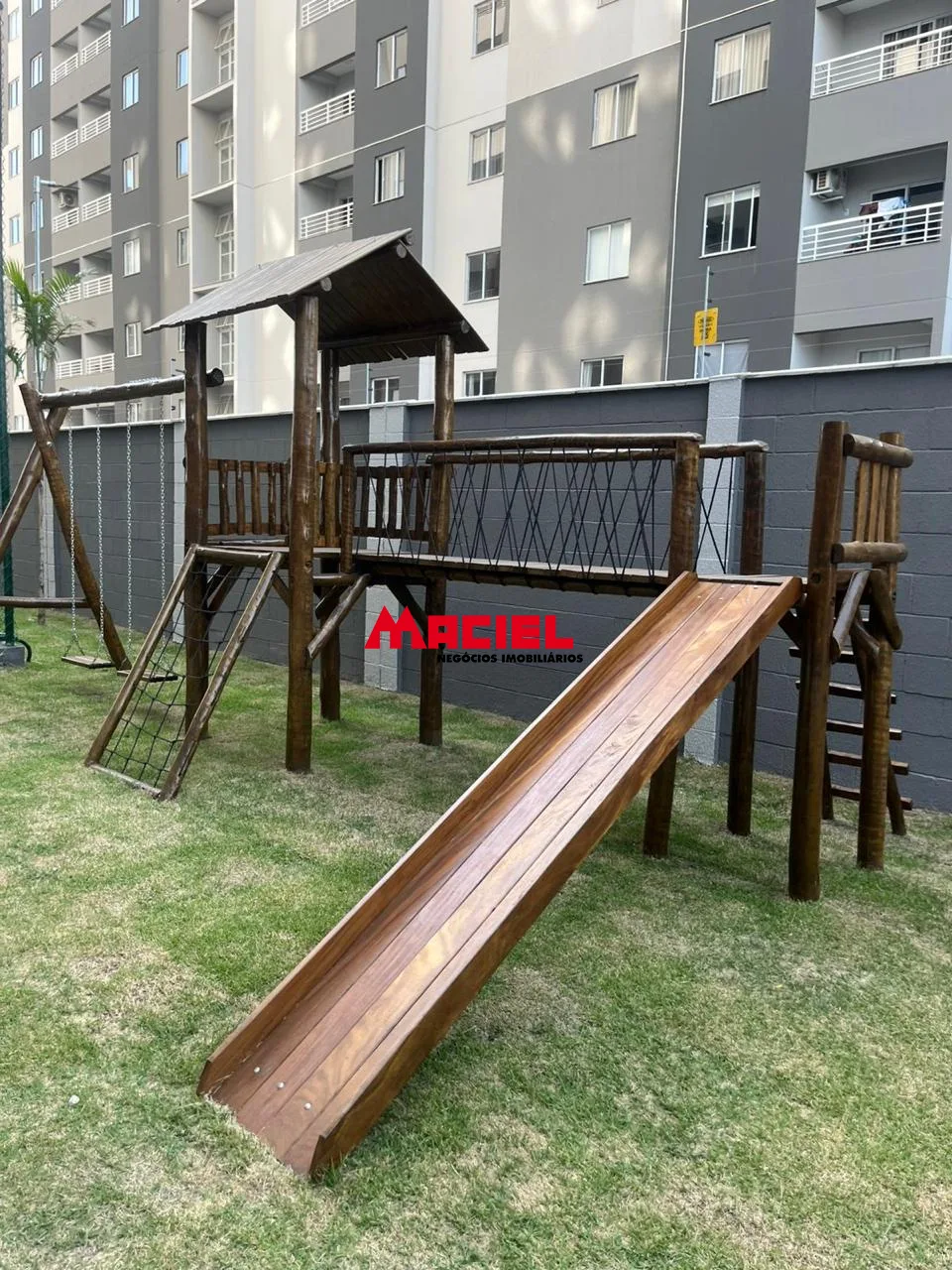 Alugar Apartamento / Padr&atilde;o em S&atilde;o Jos&eacute; dos Campos R$ 1.800,00 - Foto 22