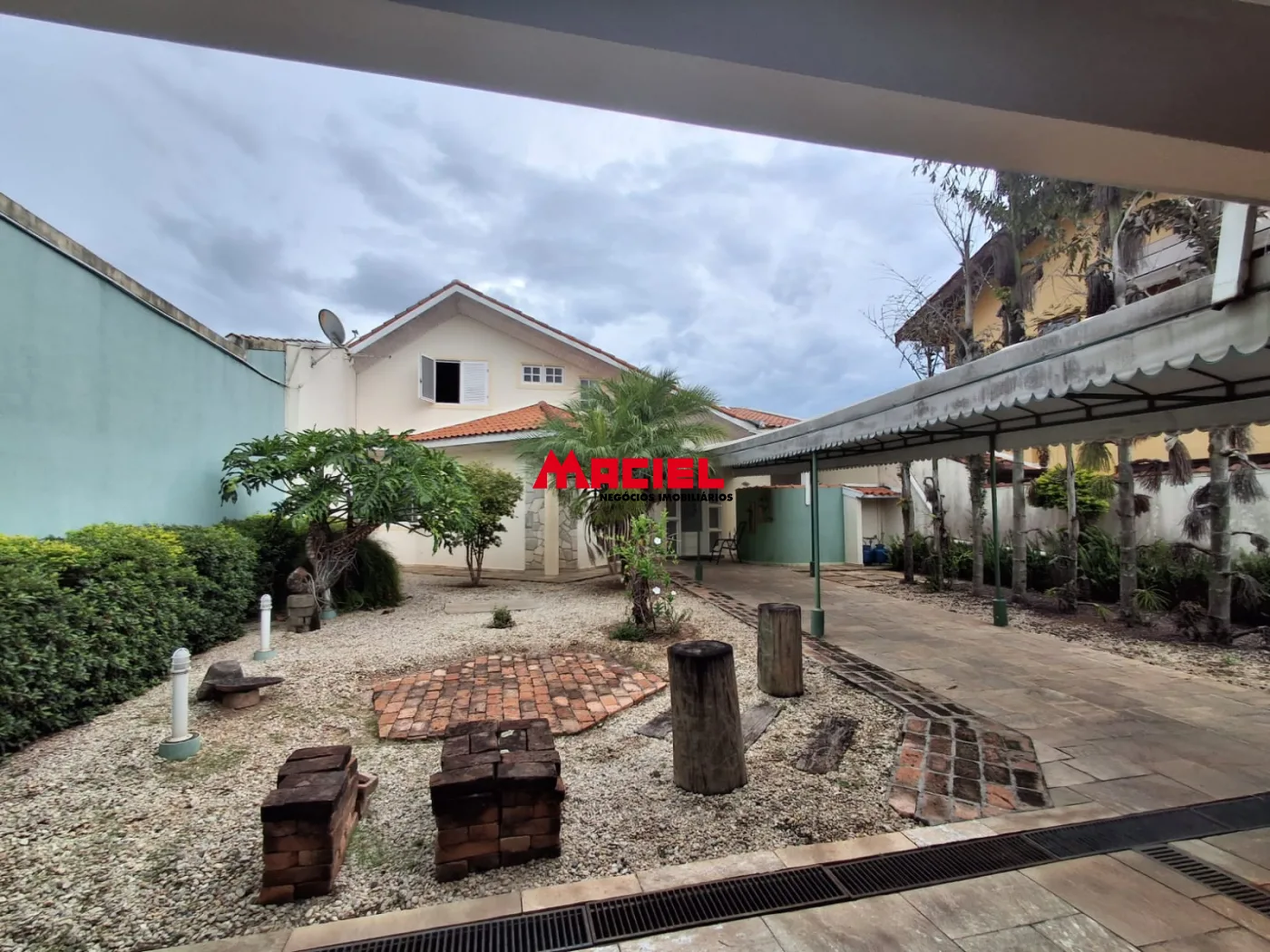 Comprar Casa / Condom&iacute;nio em S&atilde;o Jos&eacute; dos Campos R$ 1.300.000,00 - Foto 16