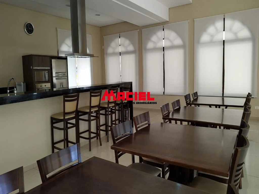 Alugar Apartamento / Padr&atilde;o em S&atilde;o Jos&eacute; dos Campos R$ 8.500,00 - Foto 4