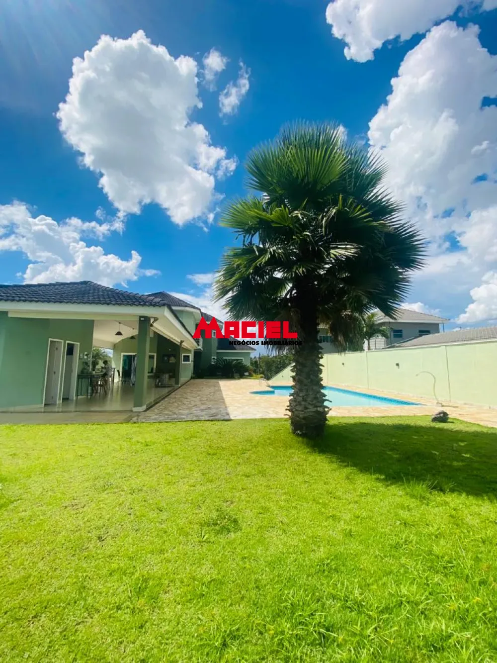 Alugar Casa / Condom&iacute;nio em Jacare&iacute; R$ 12.000,00 - Foto 1