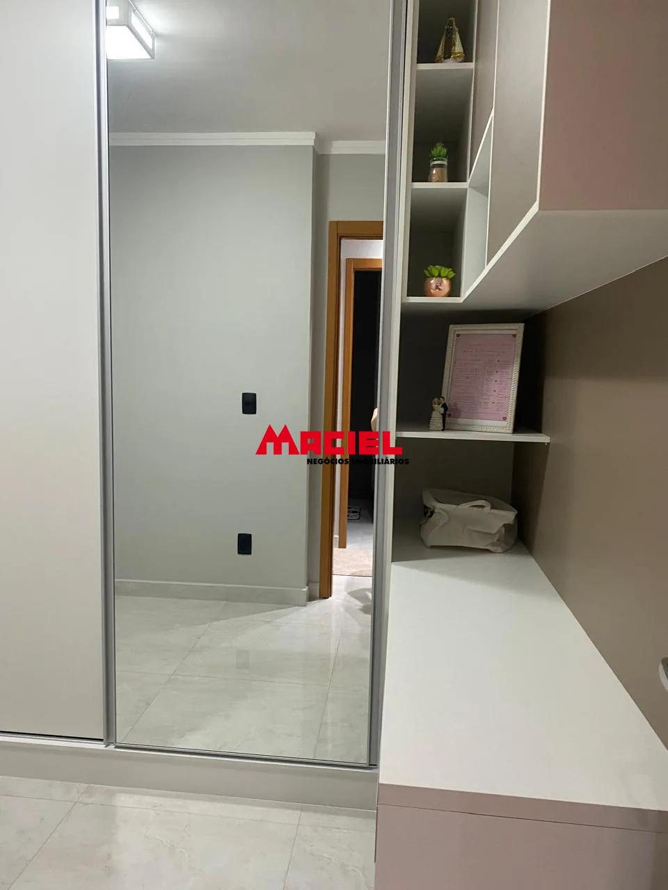 Comprar Apartamento / Padr&atilde;o em S&atilde;o Jos&eacute; dos Campos R$ 298.000,00 - Foto 5