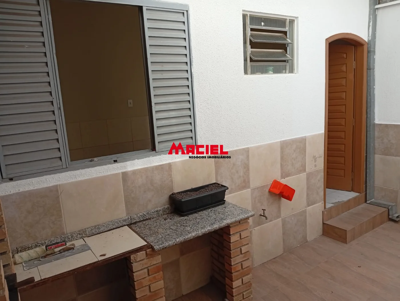 Alugar Casa / Sobrado em S&atilde;o Jos&eacute; dos Campos R$ 3.200,00 - Foto 9