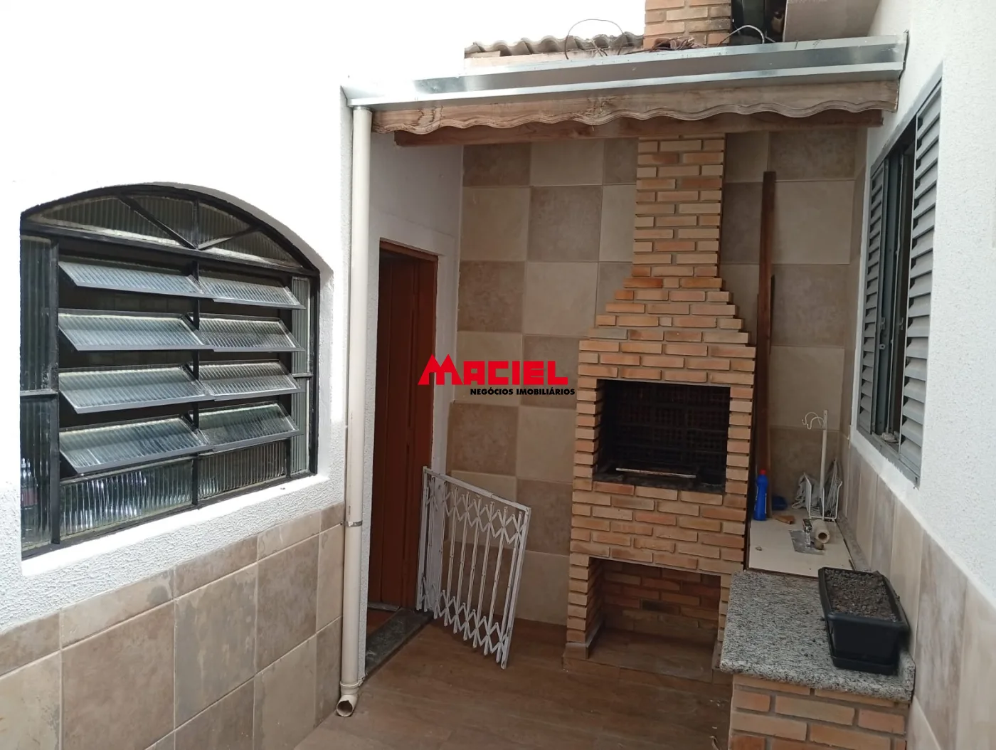 Alugar Casa / Sobrado em S&atilde;o Jos&eacute; dos Campos R$ 3.200,00 - Foto 12