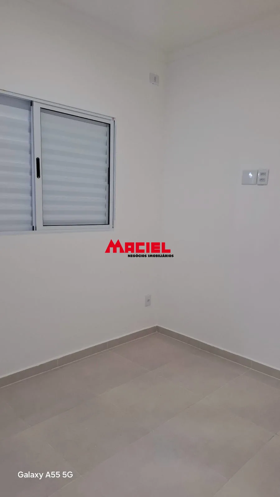 Comprar Casa / Padr&atilde;o em Ca&ccedil;apava R$ 400.000,00 - Foto 8