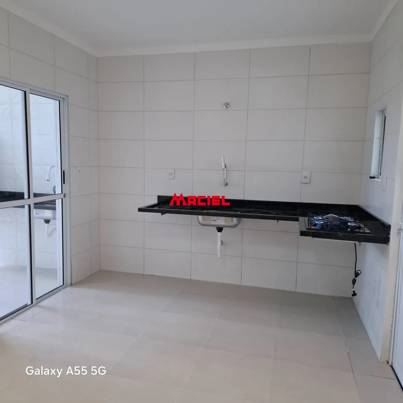 Comprar Casa / Padr&atilde;o em Ca&ccedil;apava R$ 400.000,00 - Foto 11