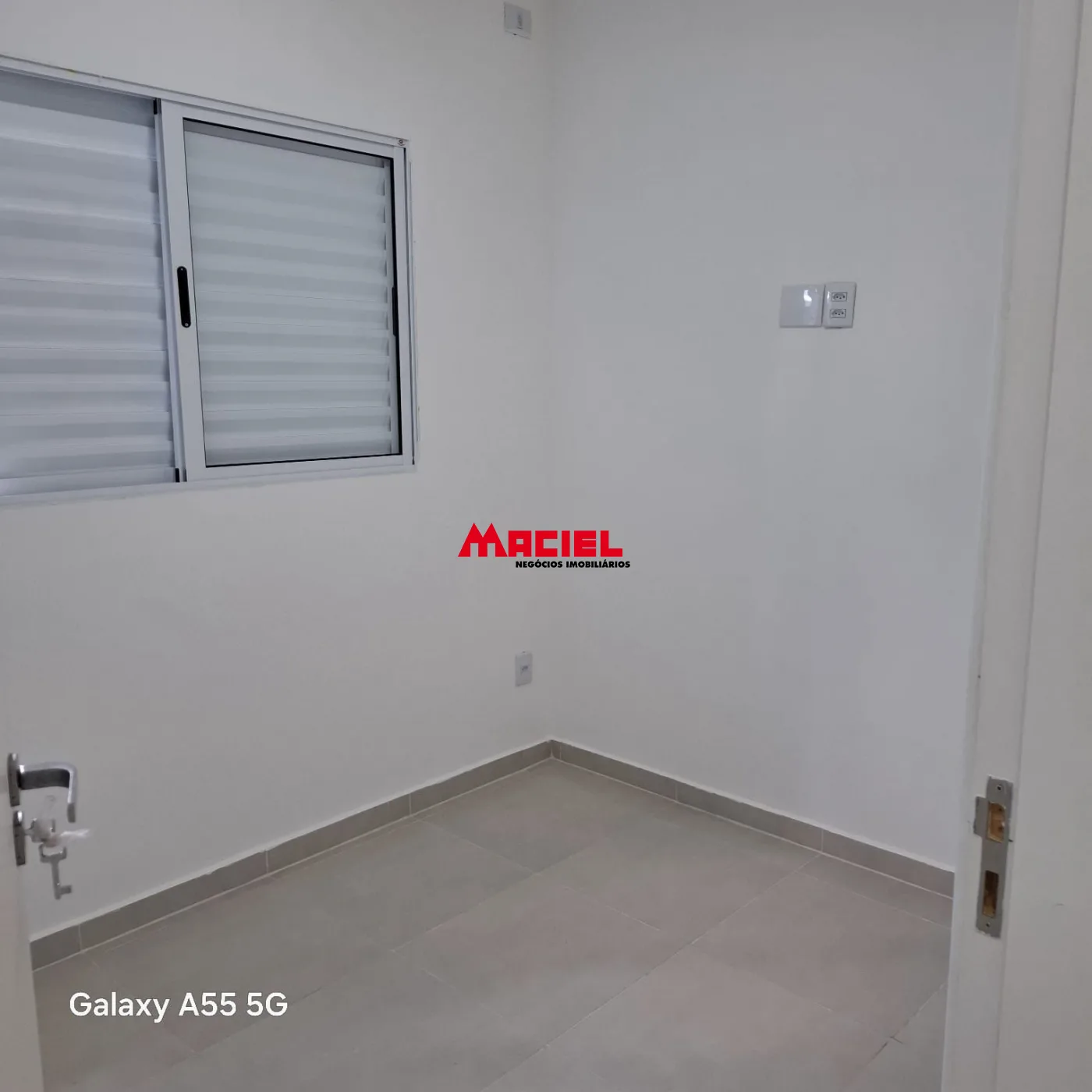 Comprar Casa / Padr&atilde;o em Ca&ccedil;apava R$ 400.000,00 - Foto 13