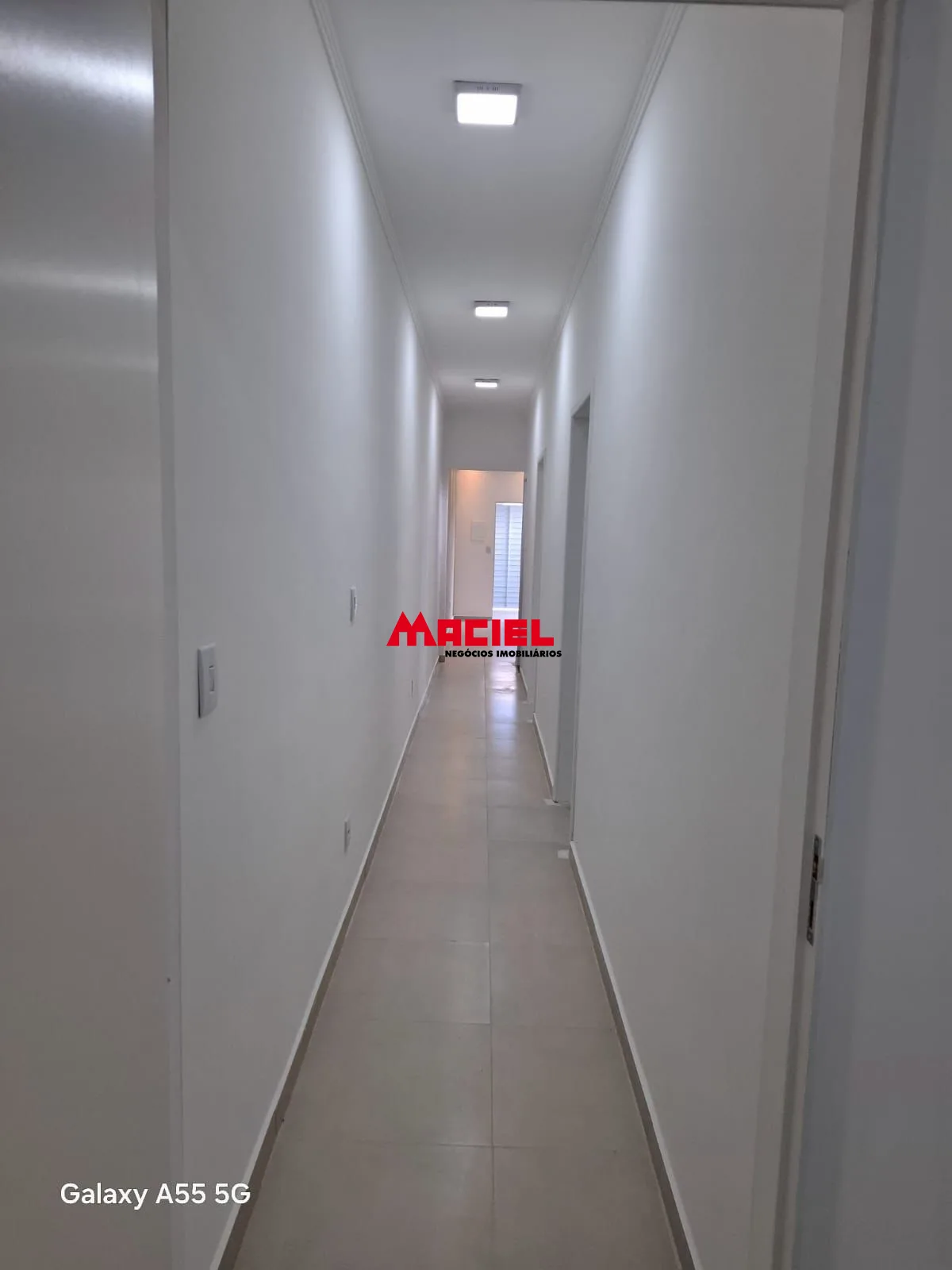 Comprar Casa / Padr&atilde;o em Ca&ccedil;apava R$ 400.000,00 - Foto 15