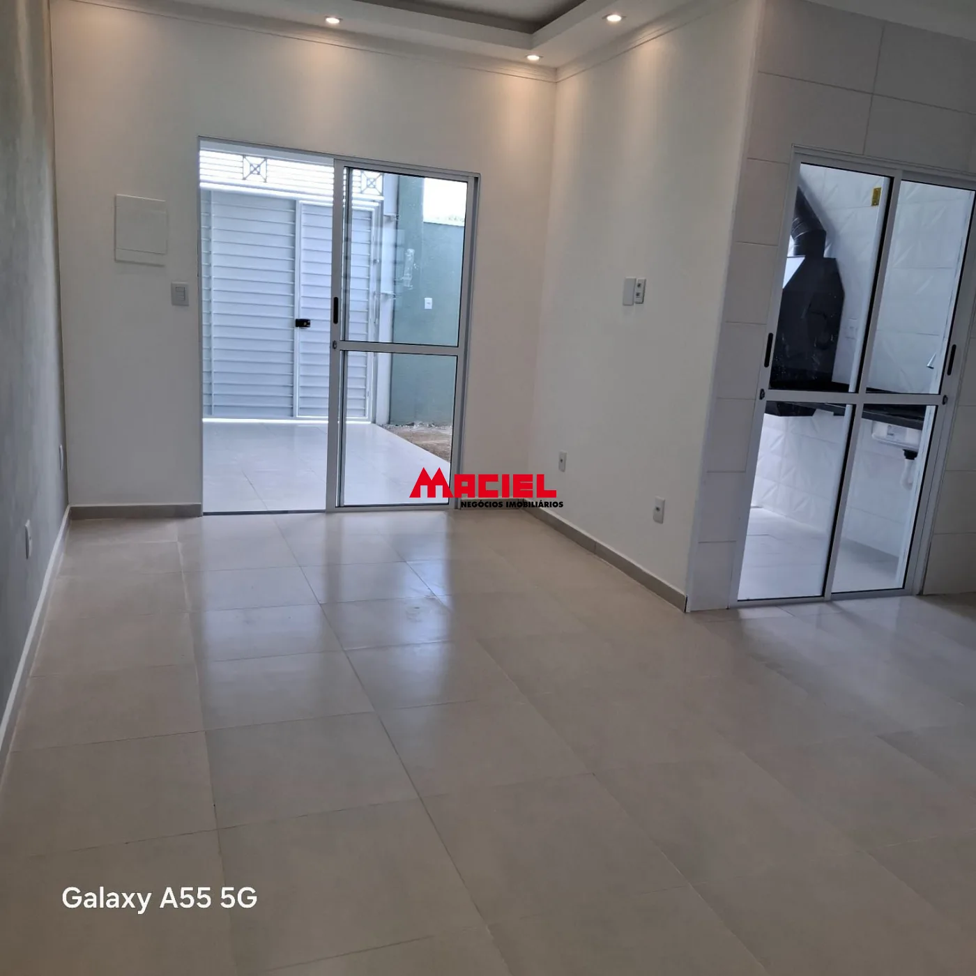 Comprar Casa / Padr&atilde;o em Ca&ccedil;apava R$ 400.000,00 - Foto 21