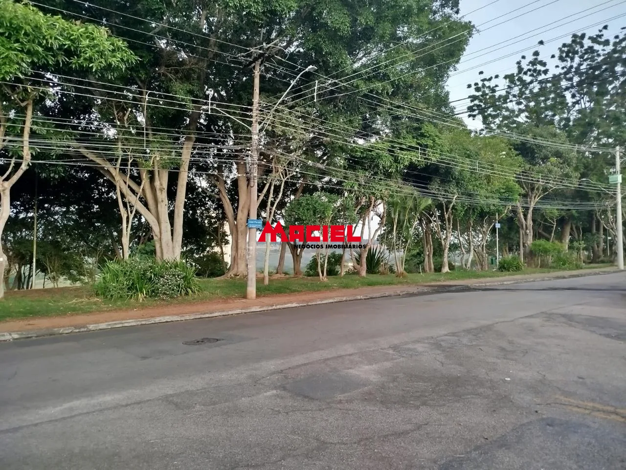 Comprar Casa / Padr&atilde;o em S&atilde;o Jos&eacute; dos Campos R$ 640.000,00 - Foto 1