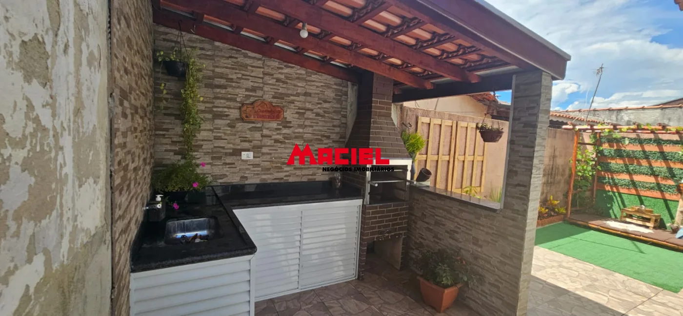 Comprar Casa / Padr&atilde;o em S&atilde;o Jos&eacute; dos Campos R$ 700.000,00 - Foto 17