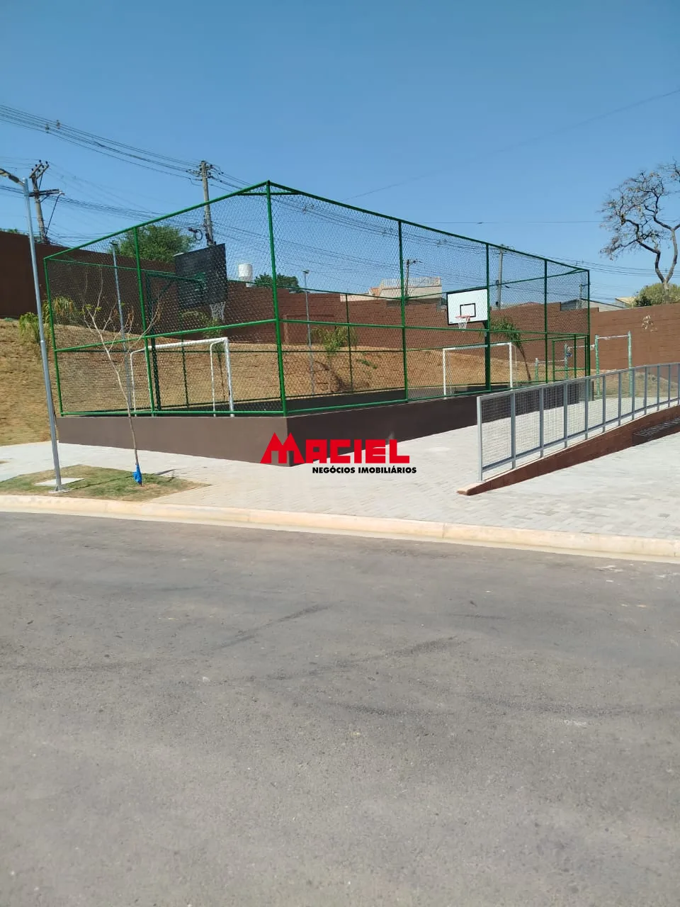 Alugar Apartamento / Padr&atilde;o em S&atilde;o Jos&eacute; dos Campos R$ 1.300,00 - Foto 2