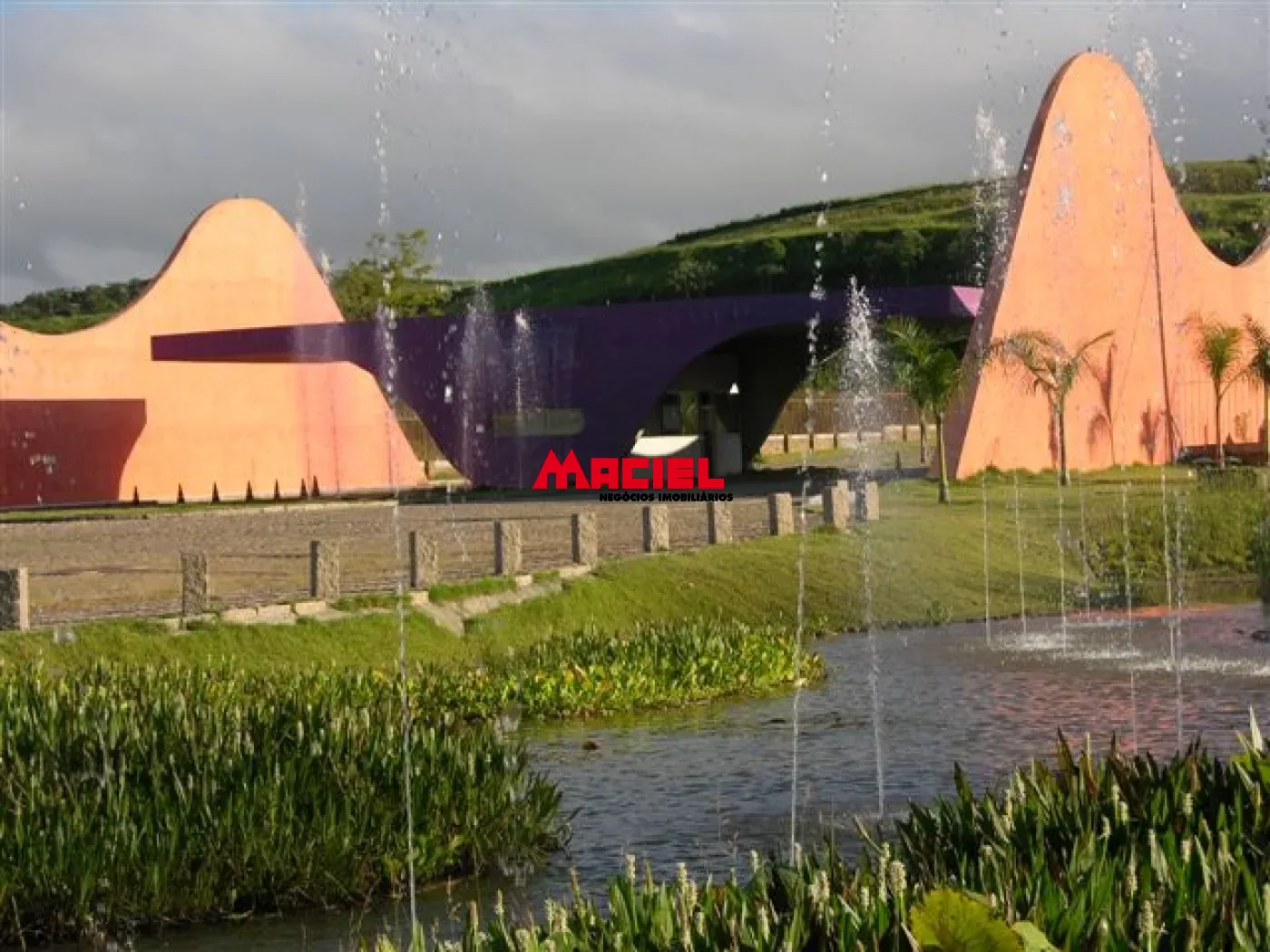 Comprar Terreno / Condom&iacute;nio em S&atilde;o Jos&eacute; dos Campos R$ 330.000,00 - Foto 1