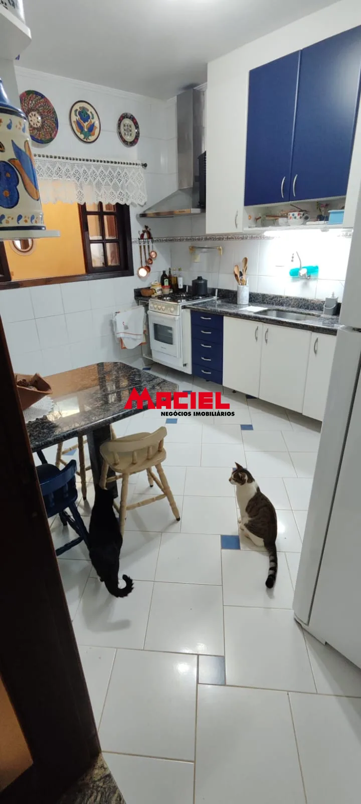 Comprar Casa / Condom&iacute;nio em S&atilde;o Jos&eacute; dos Campos R$ 1.350.000,00 - Foto 2