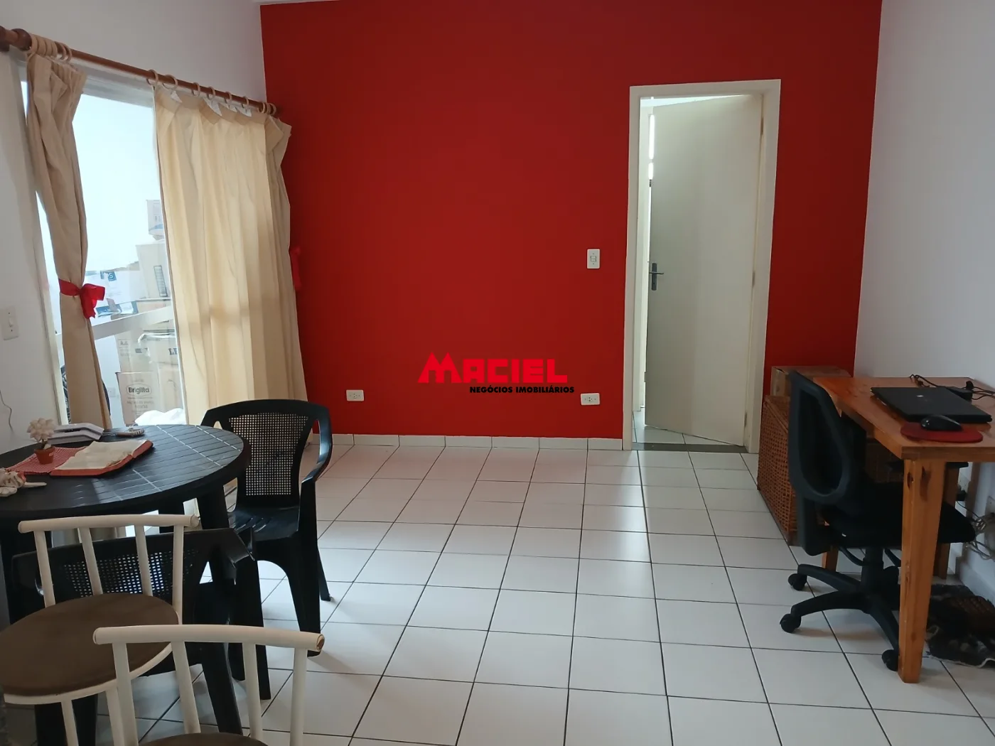 Comprar Apartamento / Padr&atilde;o em S&atilde;o Jos&eacute; dos Campos R$ 430.000,00 - Foto 3