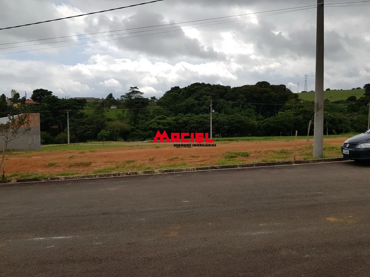 Comprar Terreno / Condom&iacute;nio em Ca&ccedil;apava R$ 335.000,00 - Foto 3