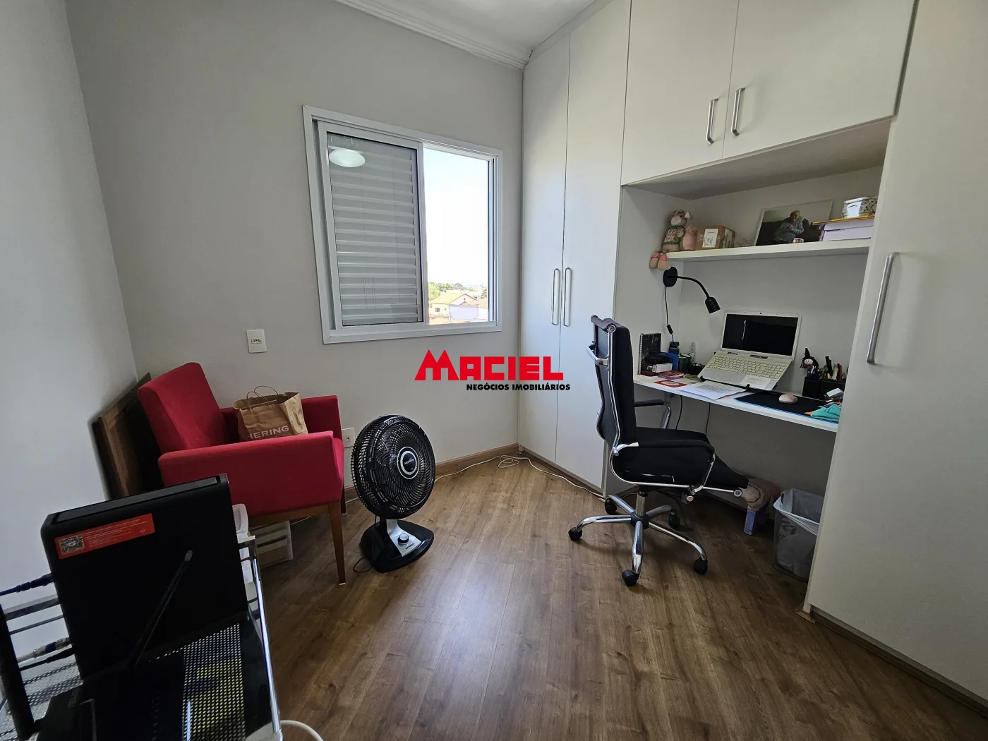 Alugar Apartamento / Mobiliado em S&atilde;o Jos&eacute; dos Campos R$ 3.300,00 - Foto 13