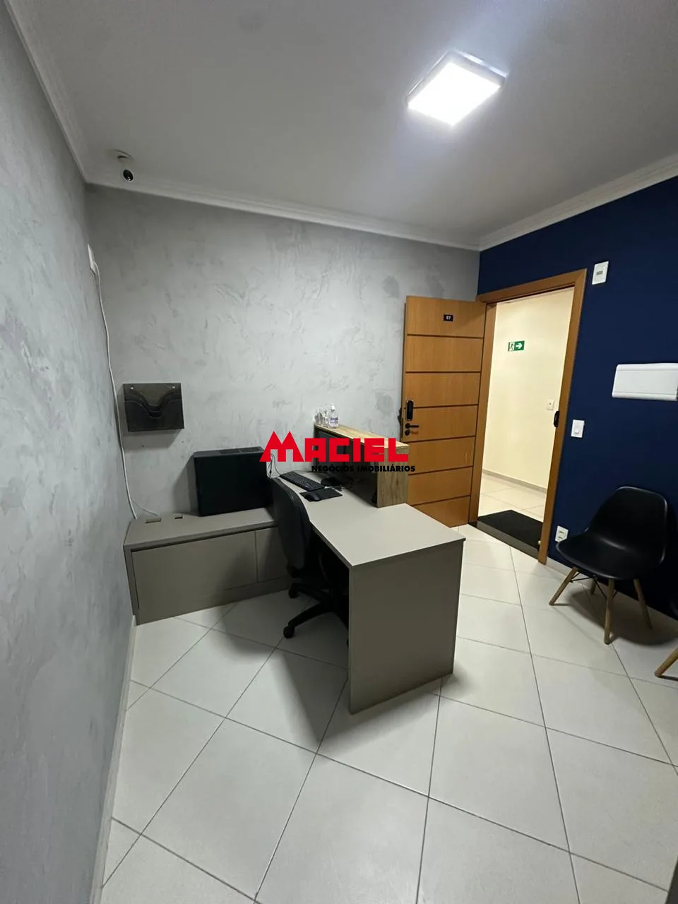 Comprar Comercial / Sal&atilde;o em Condom&iacute;nio em S&atilde;o Jos&eacute; dos Campos R$ 290.000,00 - Foto 4