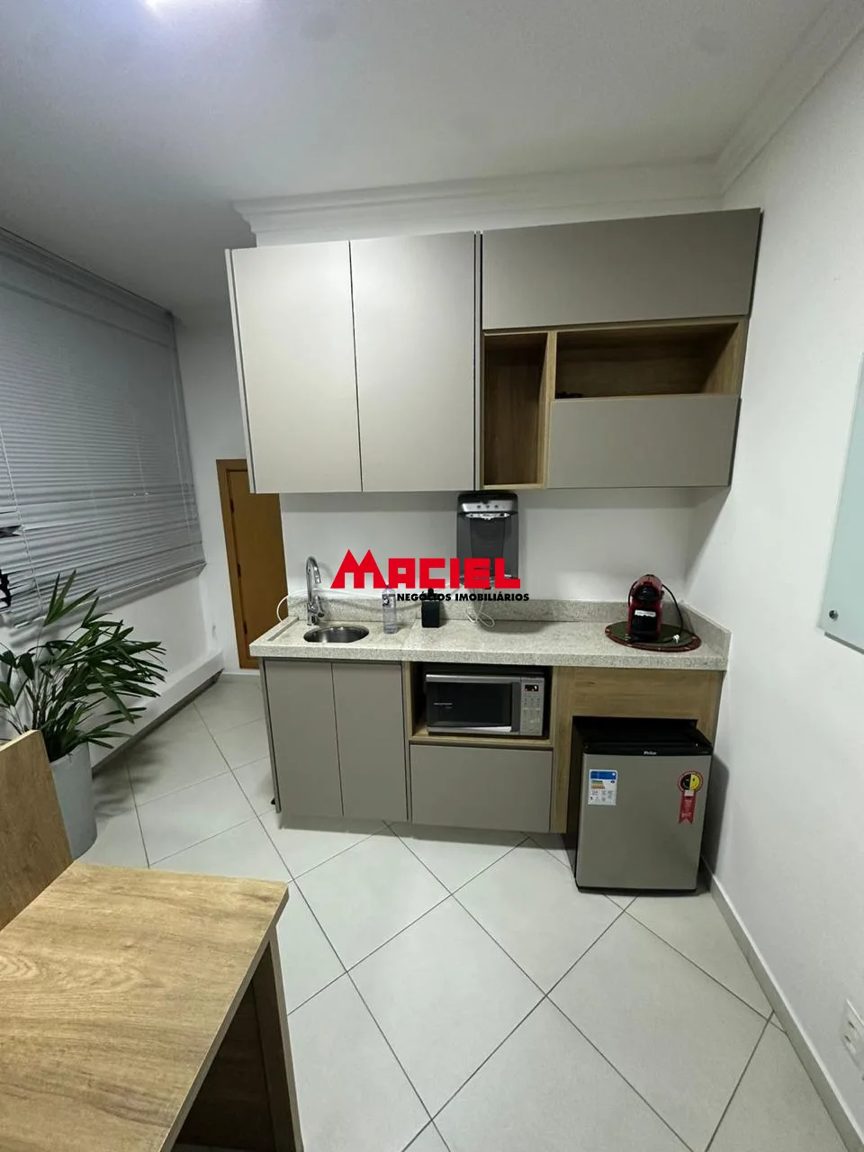 Comprar Comercial / Sal&atilde;o em Condom&iacute;nio em S&atilde;o Jos&eacute; dos Campos R$ 290.000,00 - Foto 9