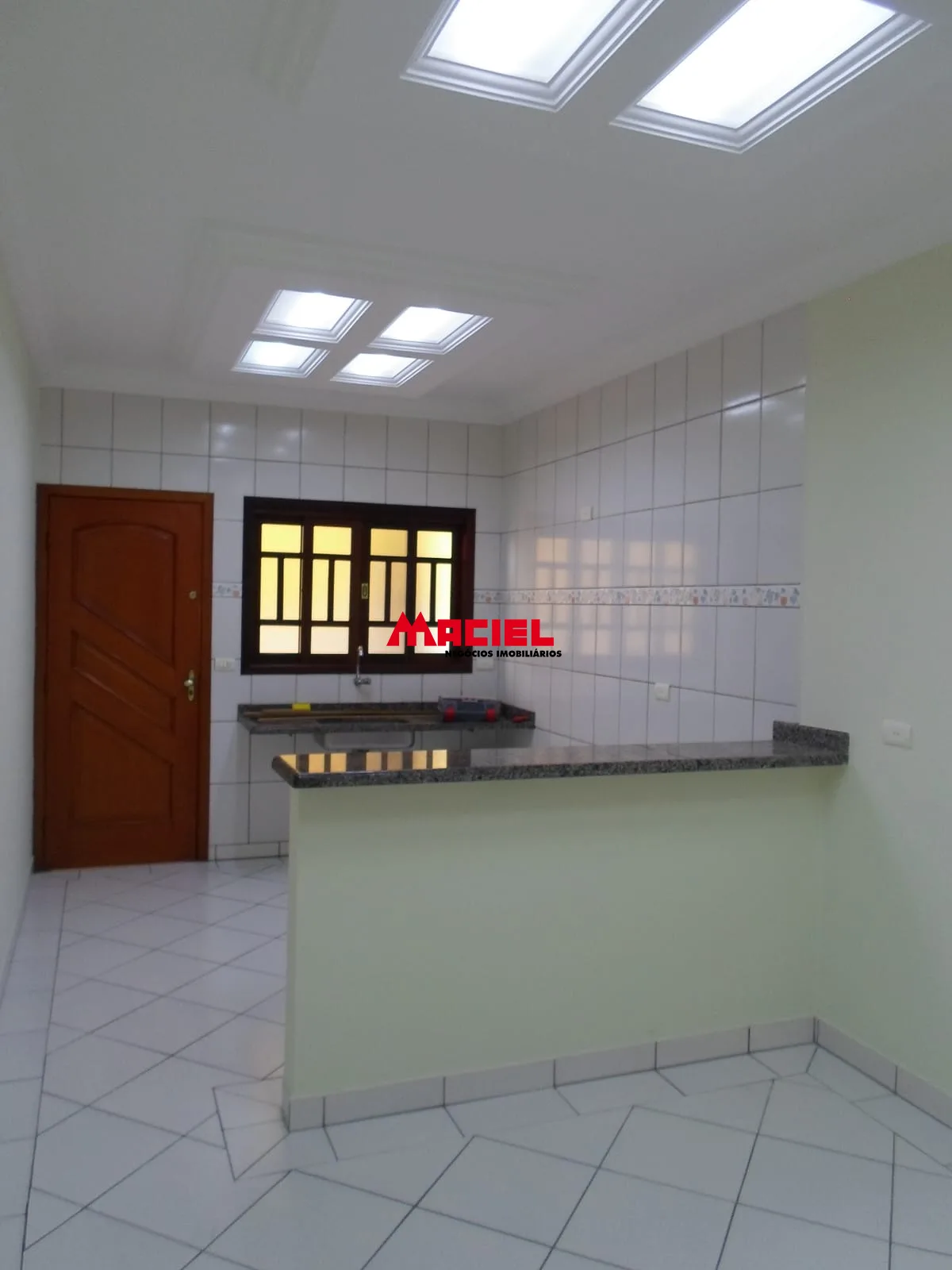 Comprar Casa / Padr&atilde;o em S&atilde;o Jos&eacute; dos Campos R$ 713.000,00 - Foto 3