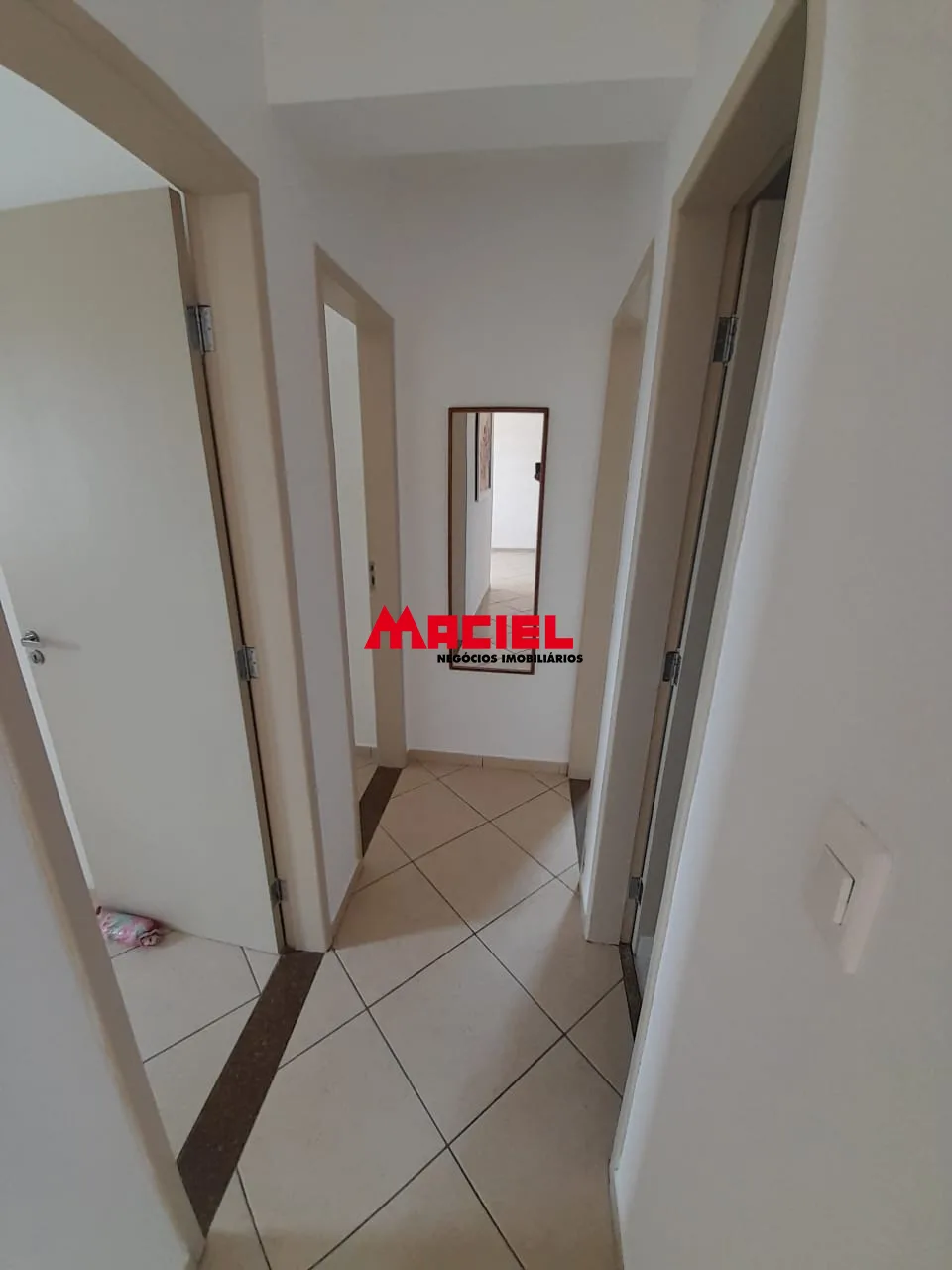 Alugar Apartamento / Padr&atilde;o em S&atilde;o Jos&eacute; dos Campos R$ 2.700,00 - Foto 1