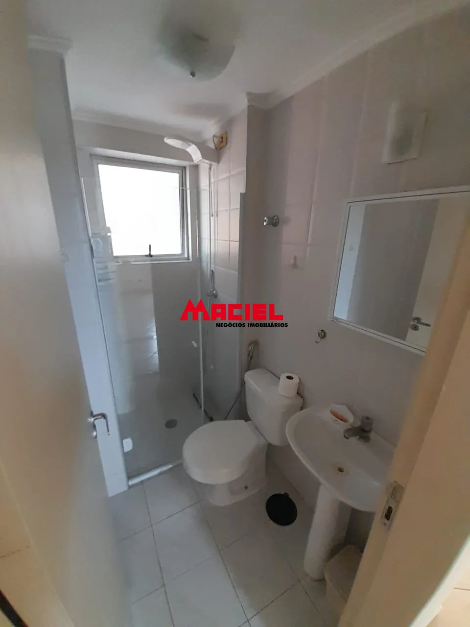 Alugar Apartamento / Padr&atilde;o em S&atilde;o Jos&eacute; dos Campos R$ 2.700,00 - Foto 18