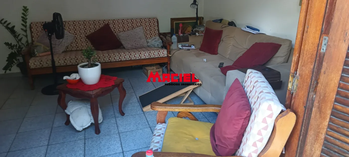 Comprar Casa / Sobrado em S&atilde;o Jos&eacute; dos Campos R$ 650.000,00 - Foto 1