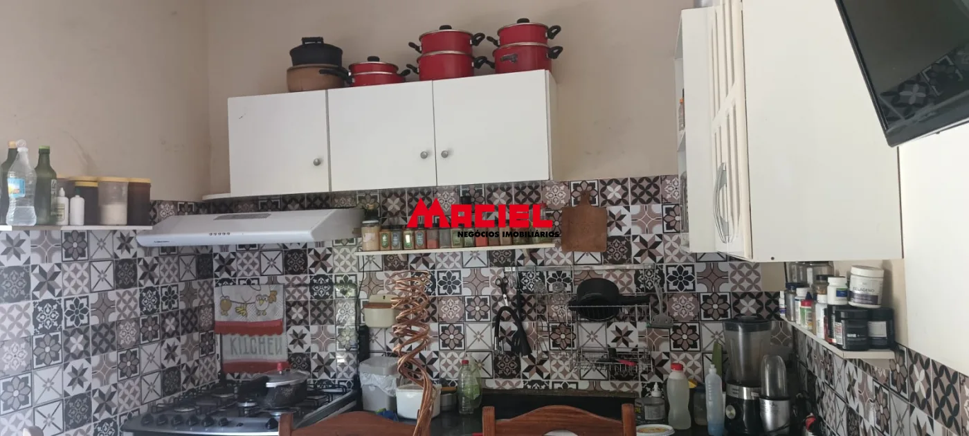 Comprar Casa / Sobrado em S&atilde;o Jos&eacute; dos Campos R$ 650.000,00 - Foto 3