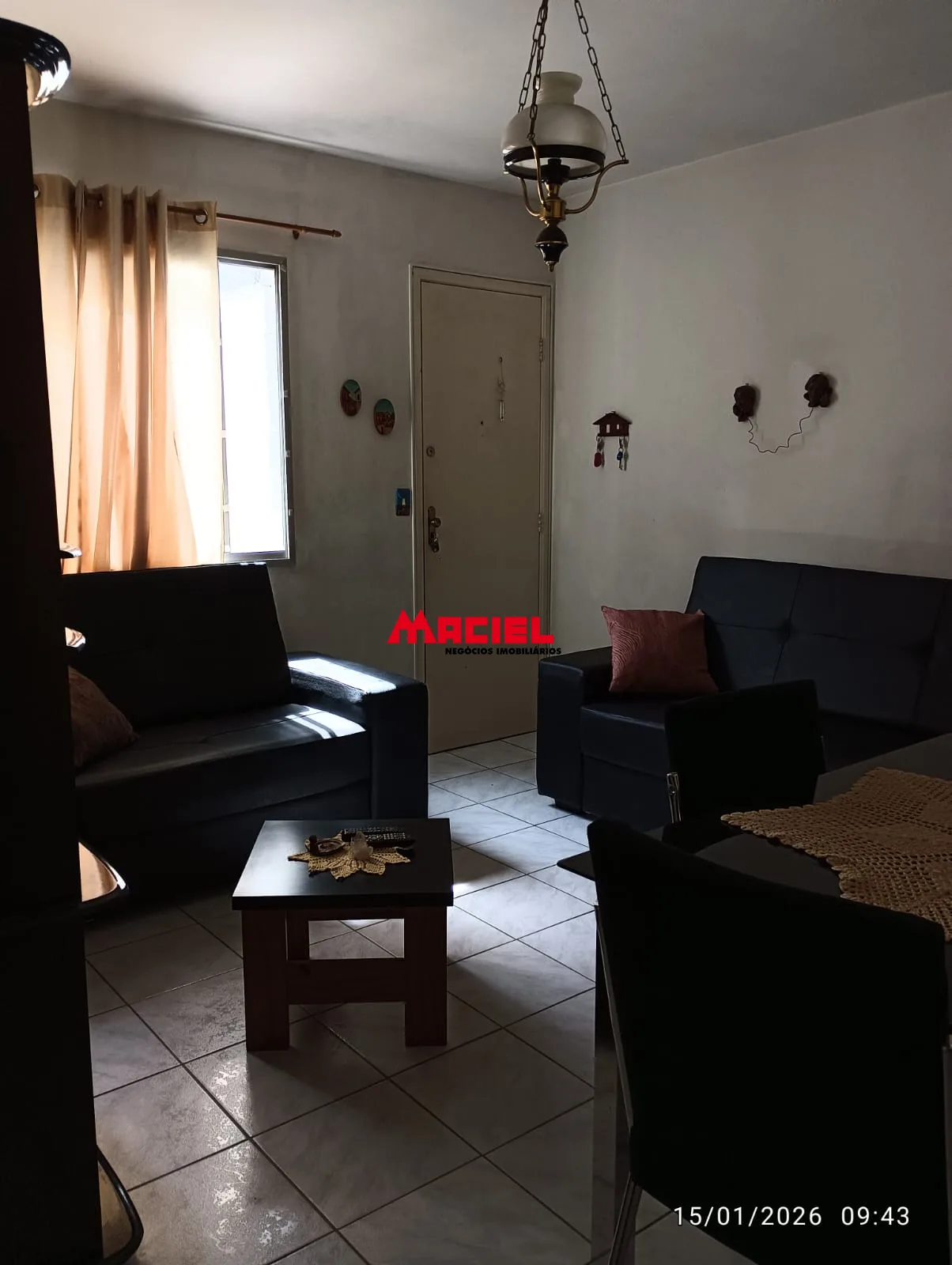 Alugar Apartamento / Padr&atilde;o em S&atilde;o Jos&eacute; dos Campos R$ 1.700,00 - Foto 2
