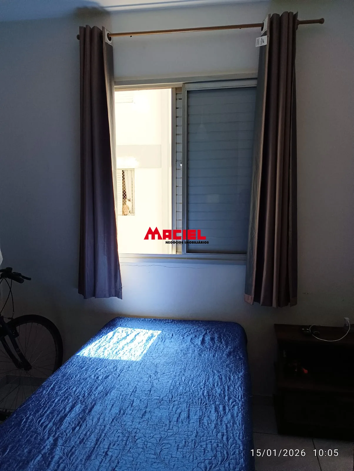Alugar Apartamento / Padr&atilde;o em S&atilde;o Jos&eacute; dos Campos R$ 1.700,00 - Foto 9