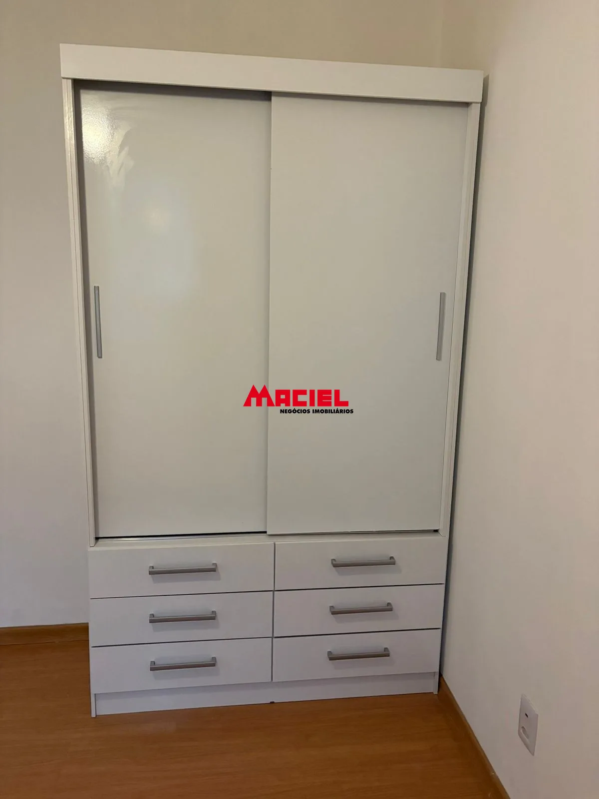 Alugar Apartamento / Padr&atilde;o em Jacare&iacute; R$ 1.400,00 - Foto 2