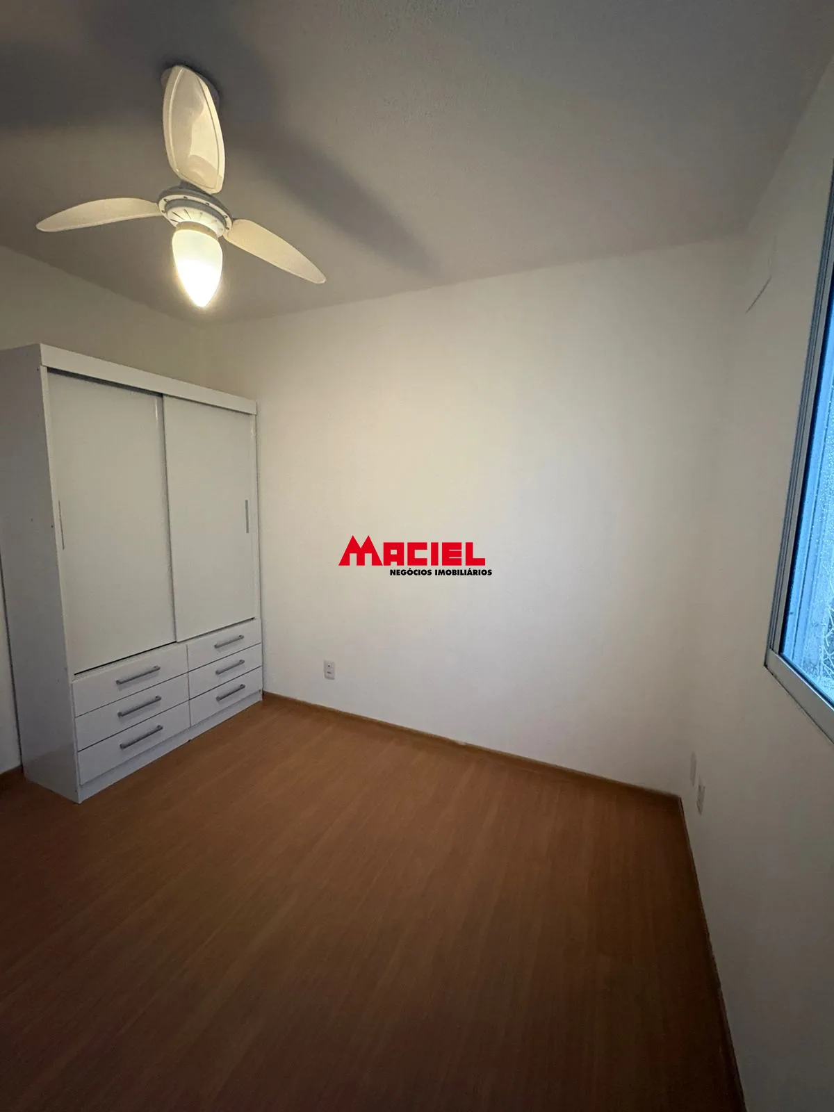 Alugar Apartamento / Padr&atilde;o em Jacare&iacute; R$ 1.400,00 - Foto 3