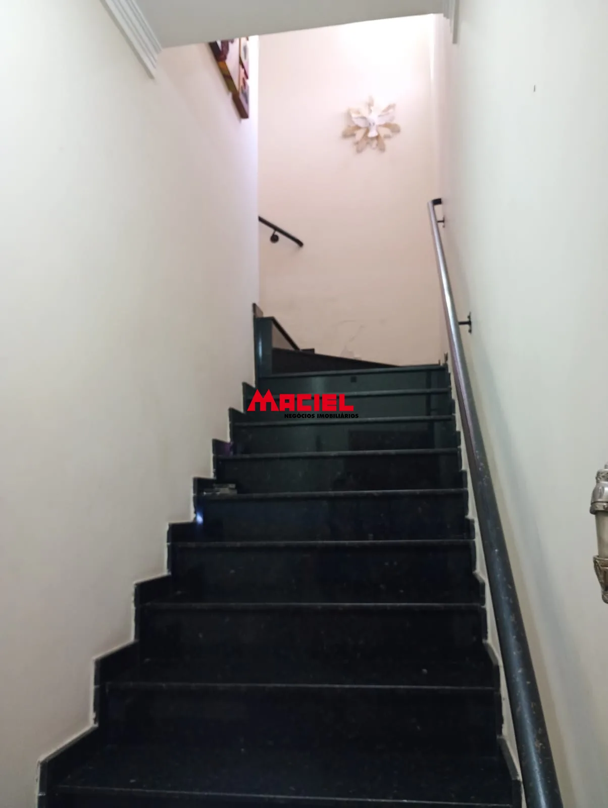 Comprar Casa / Sobrado em S&atilde;o Jos&eacute; dos Campos R$ 1.385.000,00 - Foto 18