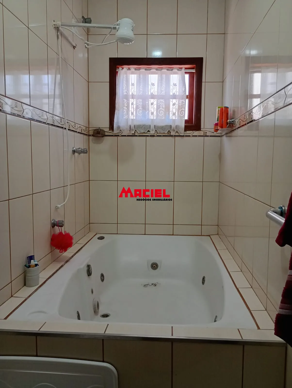 Comprar Casa / Sobrado em S&atilde;o Jos&eacute; dos Campos R$ 1.385.000,00 - Foto 37