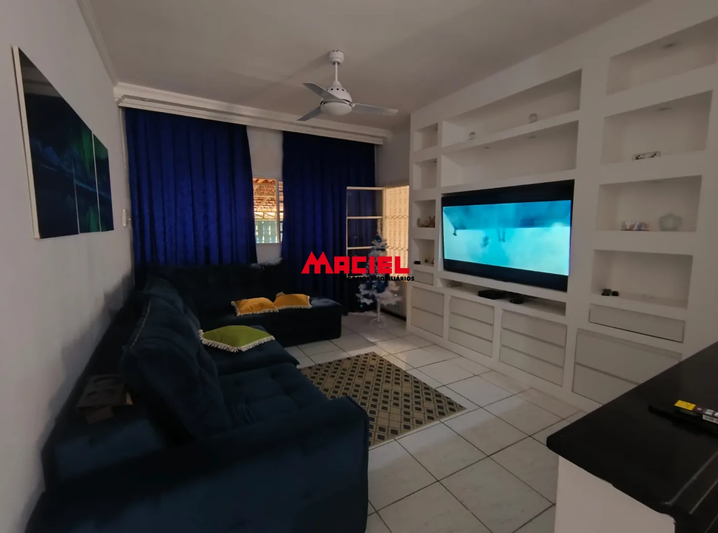 Comprar Casa / Padr&atilde;o em S&atilde;o Jos&eacute; dos Campos R$ 350.000,00 - Foto 1