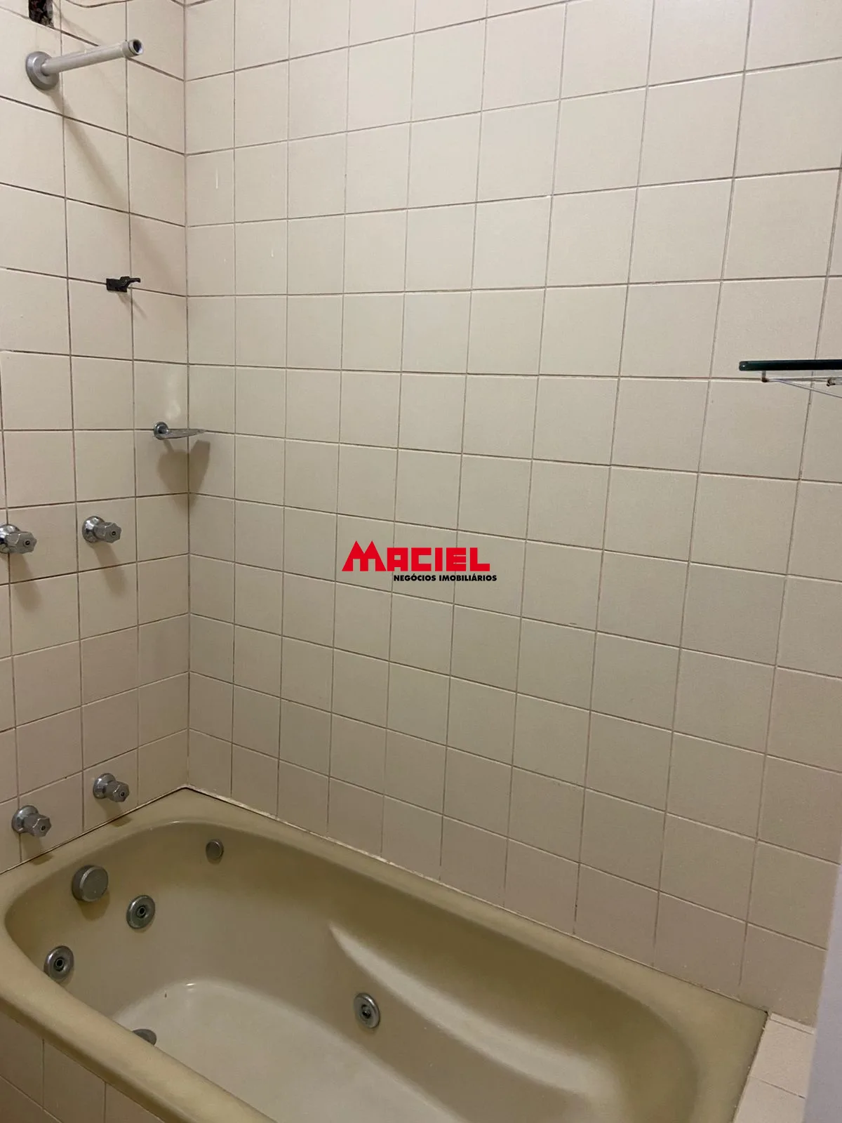 Alugar Rural / Ch&aacute;cara em Jambeiro R$ 3.900,00 - Foto 24