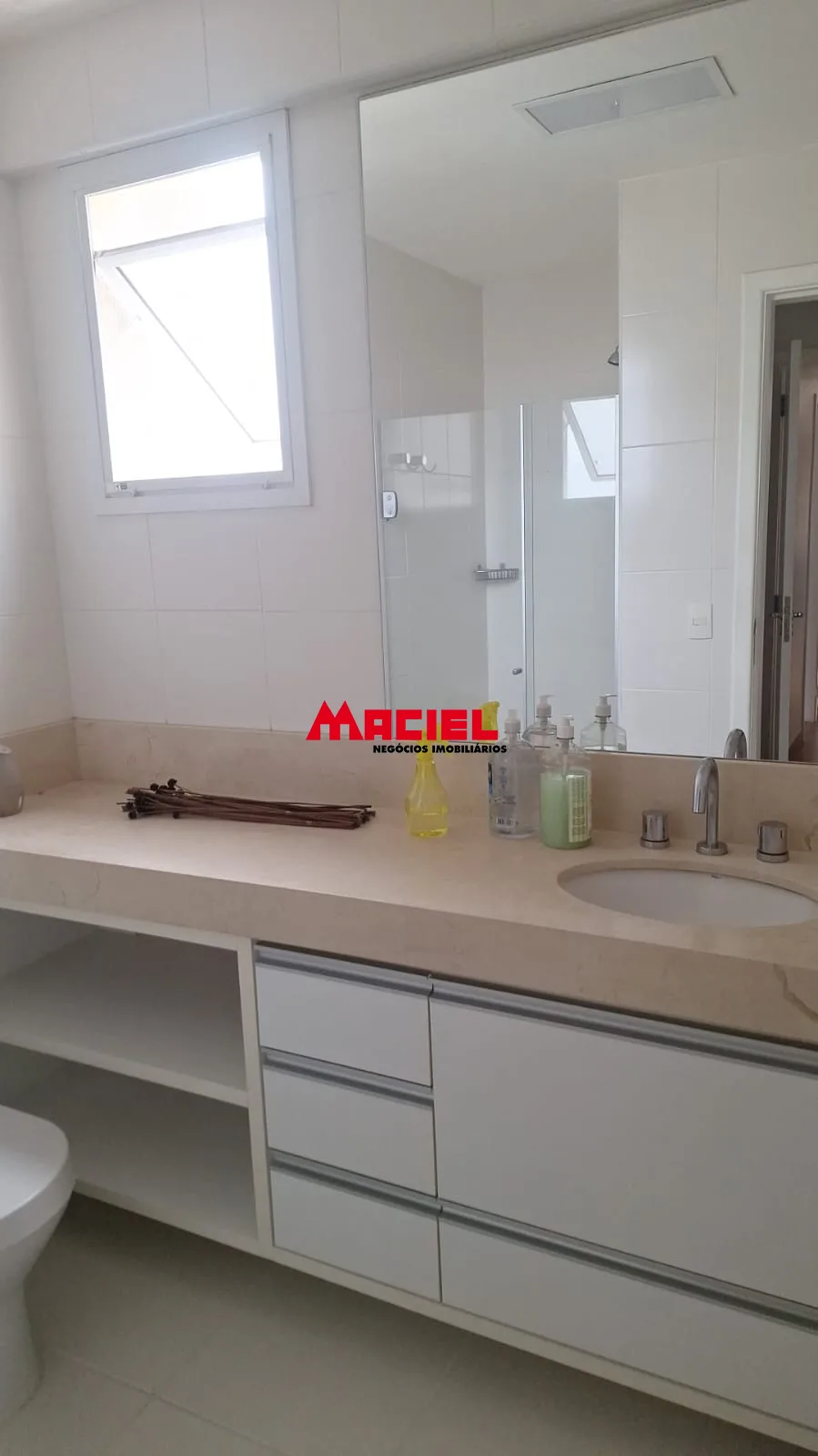 Comprar Apartamento / Padr&atilde;o em S&atilde;o Jos&eacute; dos Campos R$ 1.543.000,00 - Foto 6