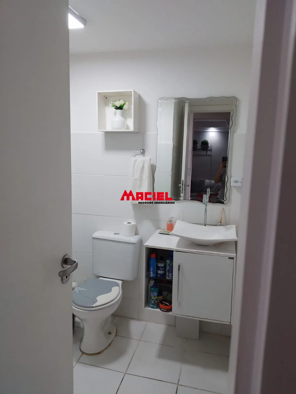 Comprar Apartamento / Padr&atilde;o em S&atilde;o Jos&eacute; dos Campos R$ 265.000,00 - Foto 15