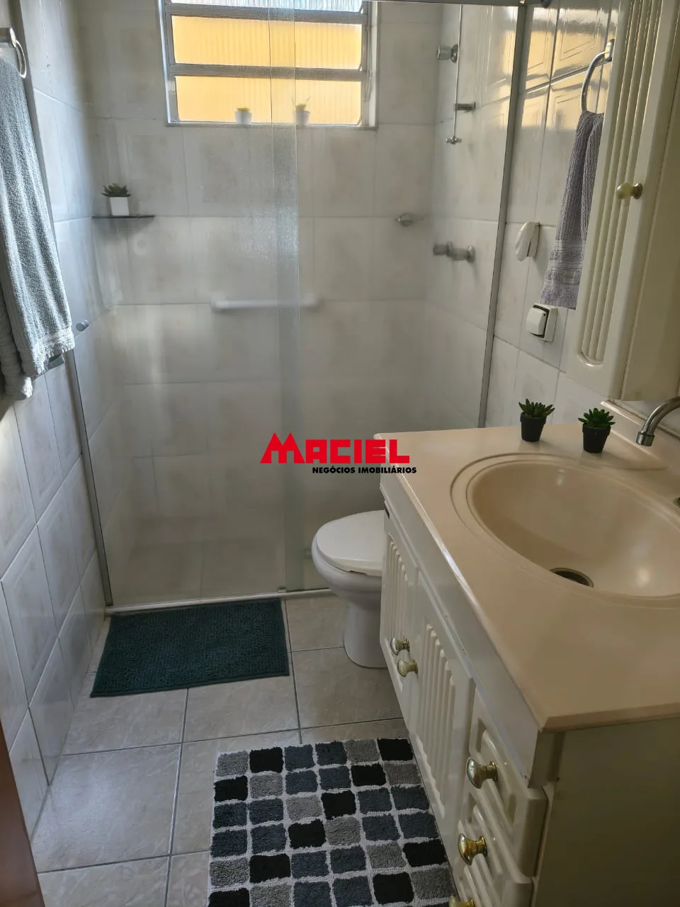 Comprar Apartamento / Padr&atilde;o em S&atilde;o Jos&eacute; dos Campos R$ 220.000,00 - Foto 1