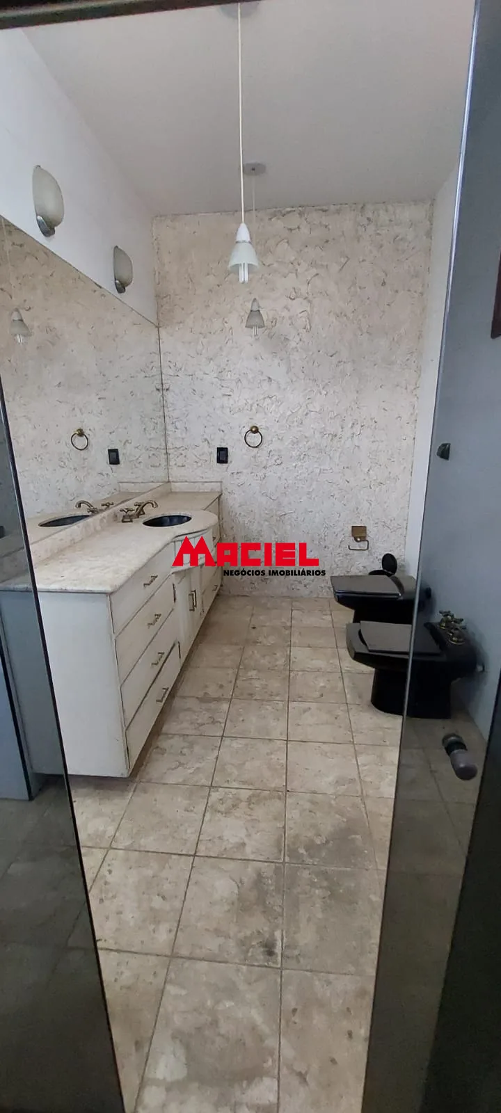 Comprar Casa / Sobrado em Ca&ccedil;apava R$ 950.000,00 - Foto 10