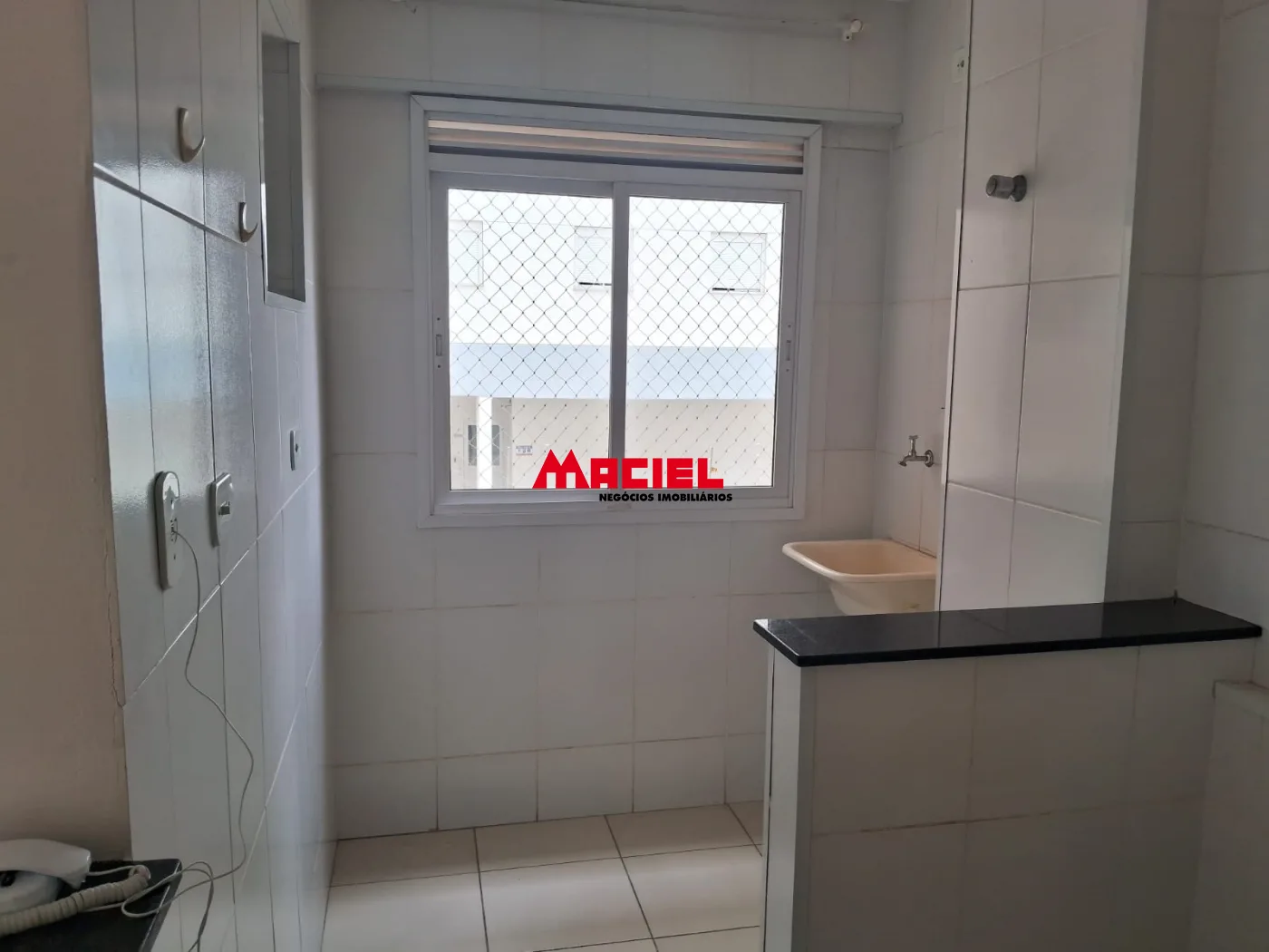 Alugar Apartamento / Padr&atilde;o em S&atilde;o Jos&eacute; dos Campos R$ 3.200,00 - Foto 4