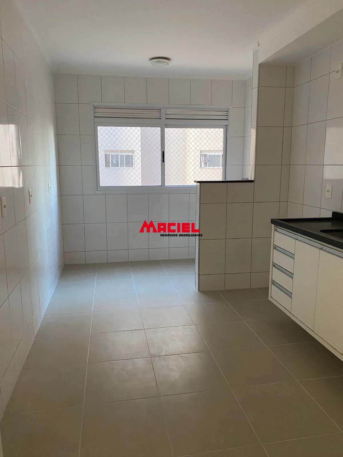 Alugar Apartamento / Padr&atilde;o em S&atilde;o Jos&eacute; dos Campos R$ 3.000,00 - Foto 1