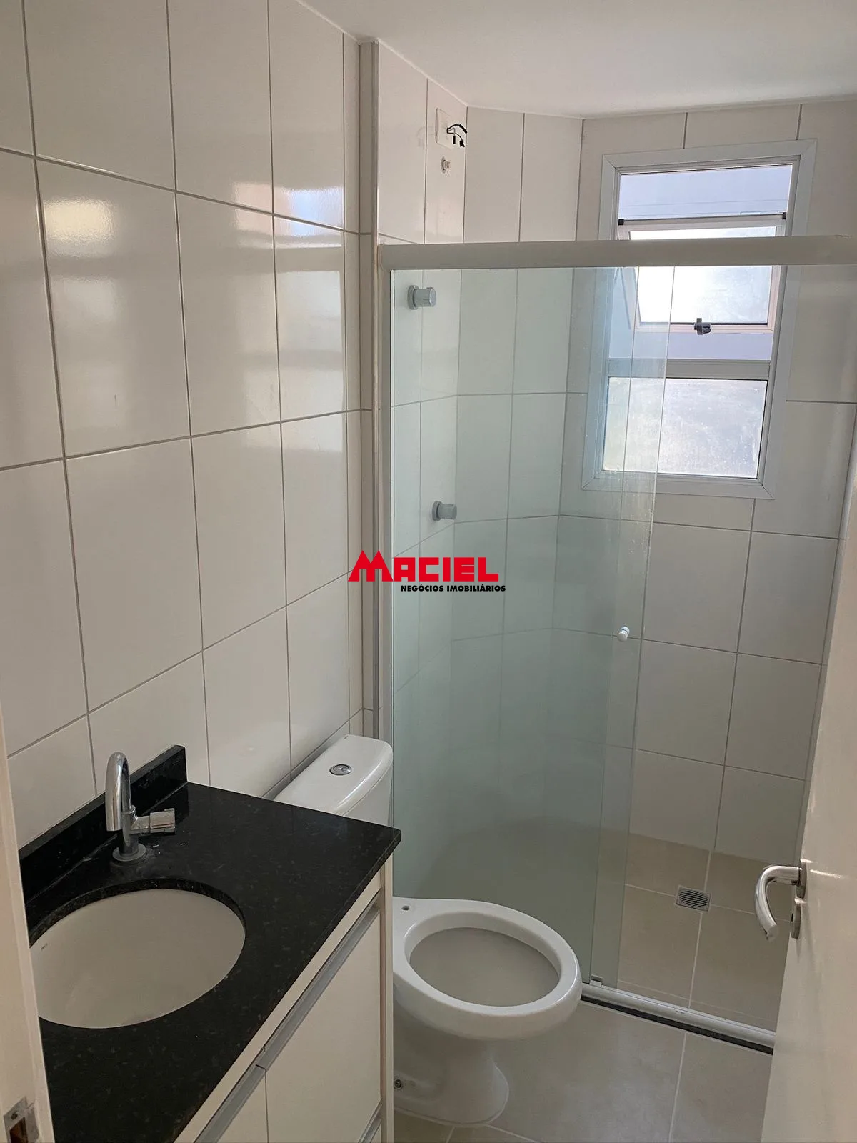 Alugar Apartamento / Padr&atilde;o em S&atilde;o Jos&eacute; dos Campos R$ 3.000,00 - Foto 3