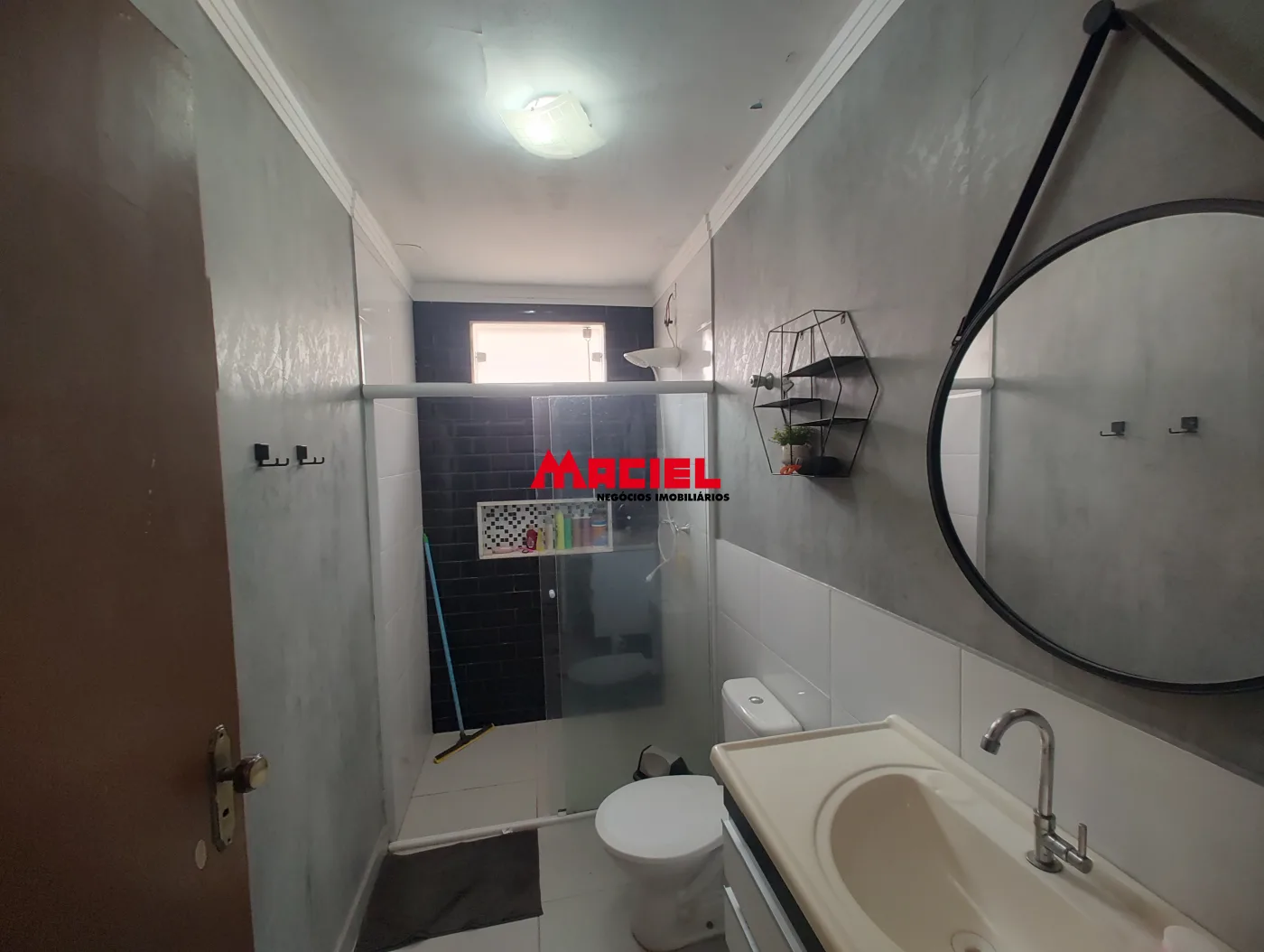 Comprar Casa / Padr&atilde;o em S&atilde;o Jos&eacute; dos Campos R$ 400.000,00 - Foto 9