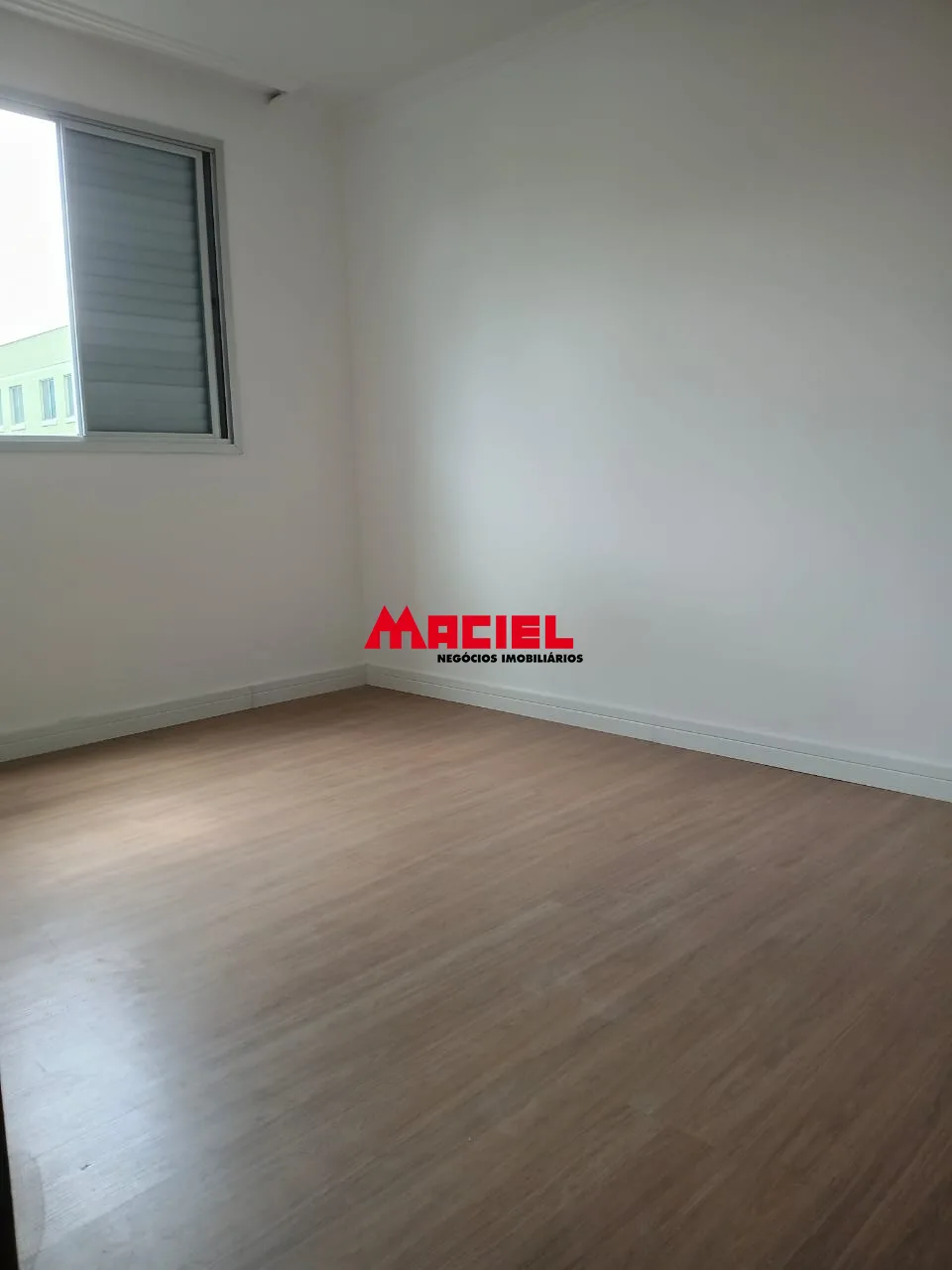 Alugar Apartamento / Padr&atilde;o em S&atilde;o Jos&eacute; dos Campos R$ 1.900,00 - Foto 1