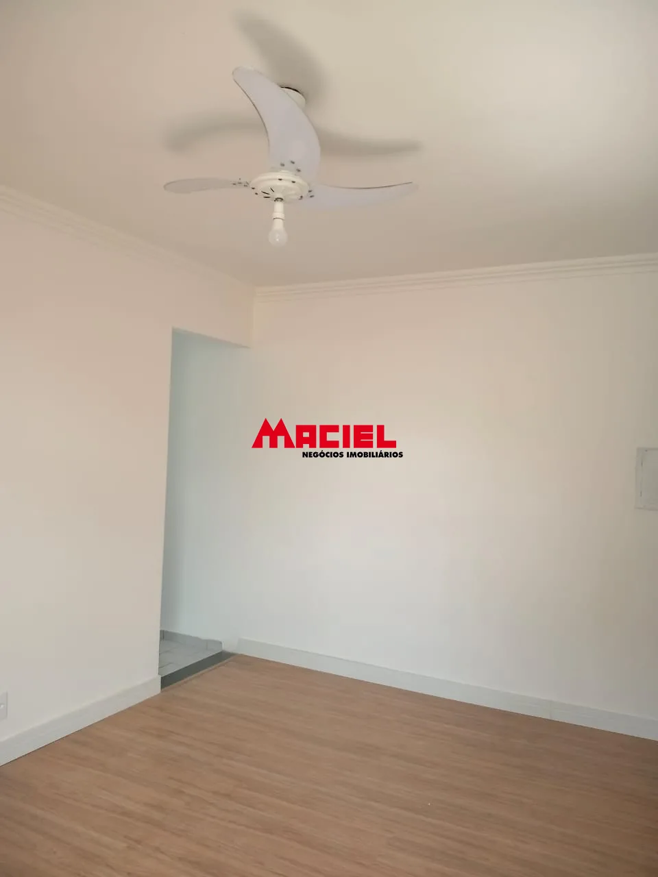 Alugar Apartamento / Padr&atilde;o em S&atilde;o Jos&eacute; dos Campos R$ 1.900,00 - Foto 6