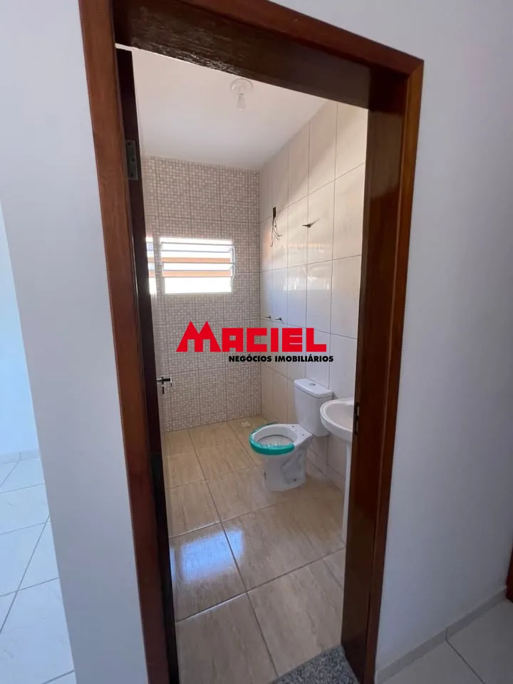 Alugar Casa / Padr&atilde;o em S&atilde;o Jos&eacute; dos Campos R$ 2.400,00 - Foto 10
