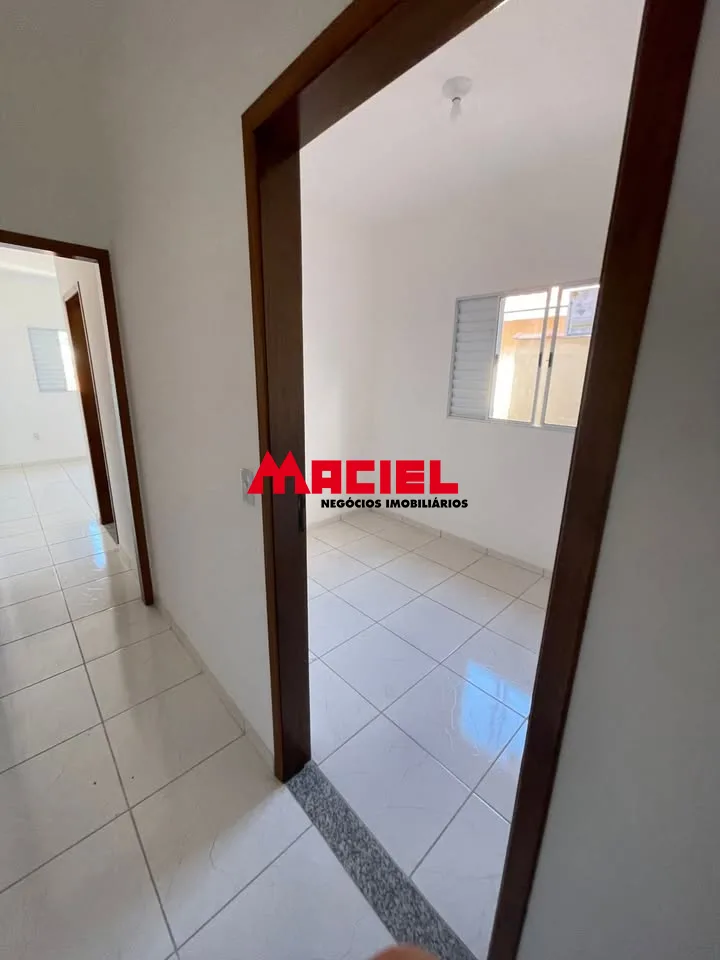 Alugar Casa / Padr&atilde;o em S&atilde;o Jos&eacute; dos Campos R$ 2.400,00 - Foto 7