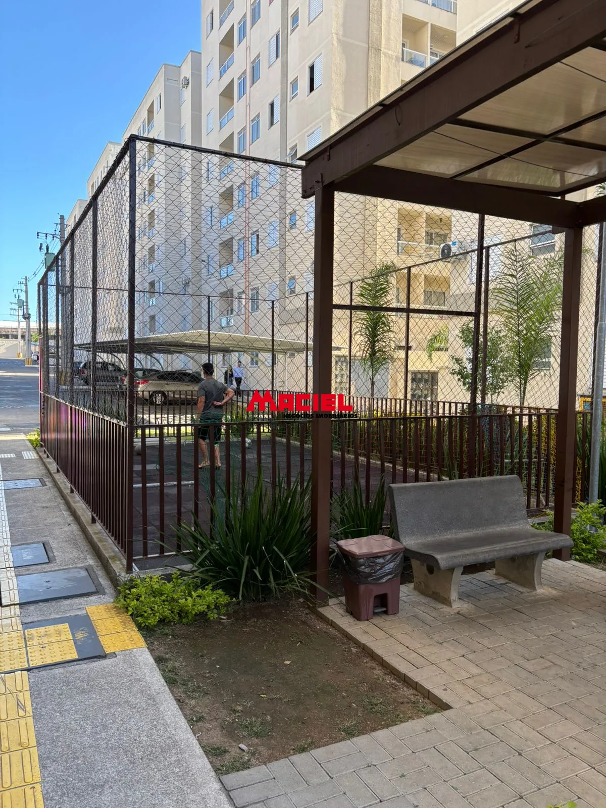 Comprar Apartamento / Padr&atilde;o em S&atilde;o Jos&eacute; dos Campos R$ 330.000,00 - Foto 11