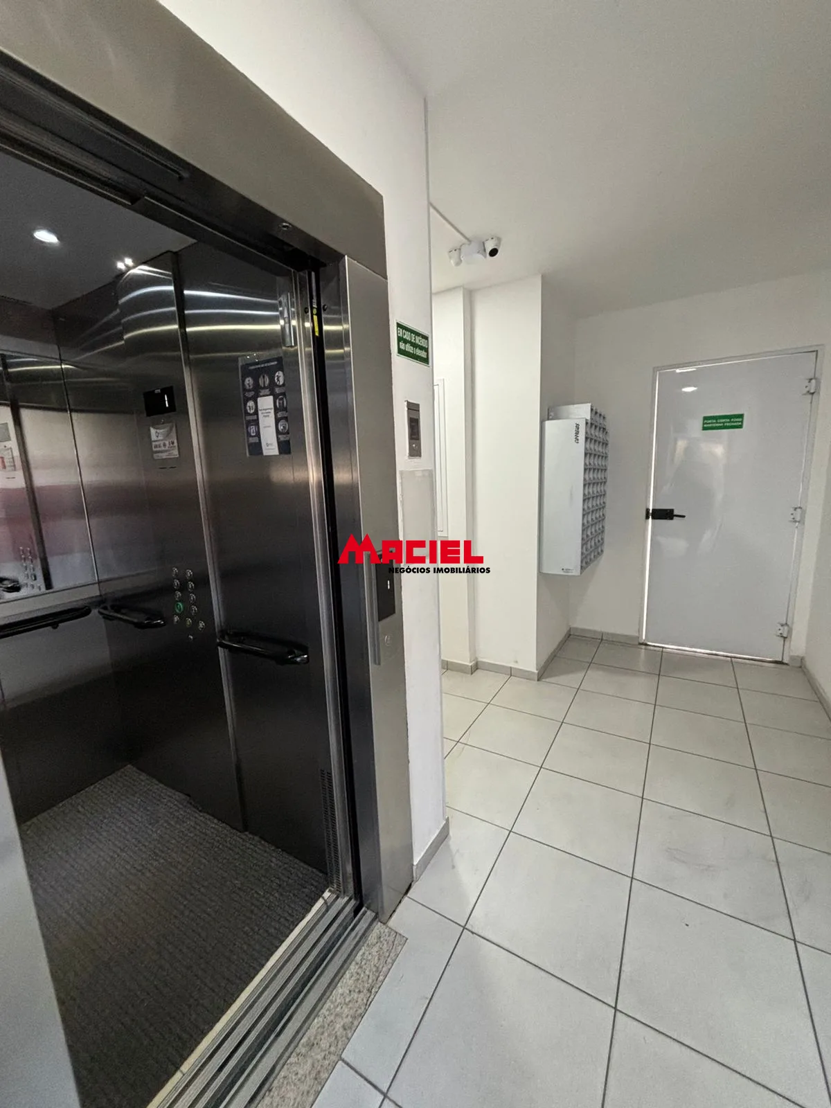 Comprar Apartamento / Padr&atilde;o em S&atilde;o Jos&eacute; dos Campos R$ 330.000,00 - Foto 15